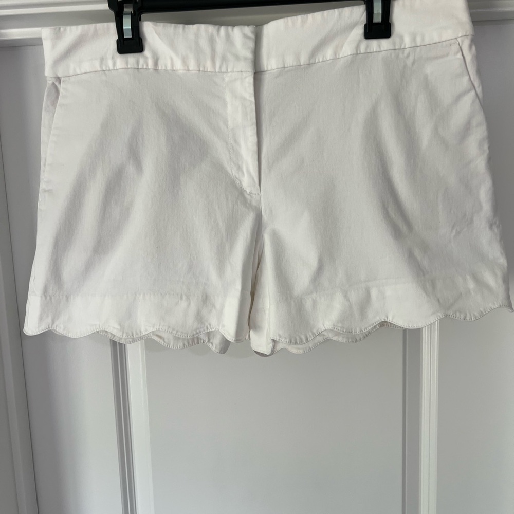 LOFT White Scalloped Shorts